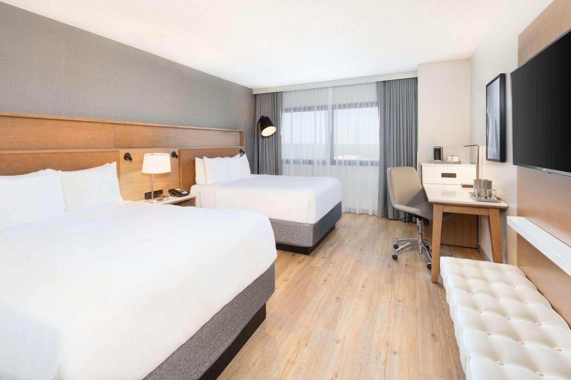 Radisson Hotel Phoenix Airport Екстер'єр фото